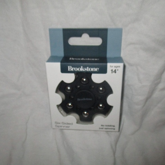 brookstone fidget spinner